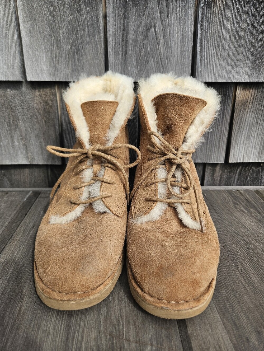Ugg Quincy Tan Suede Fur-Lined Lace-Up Boots - Size 6
